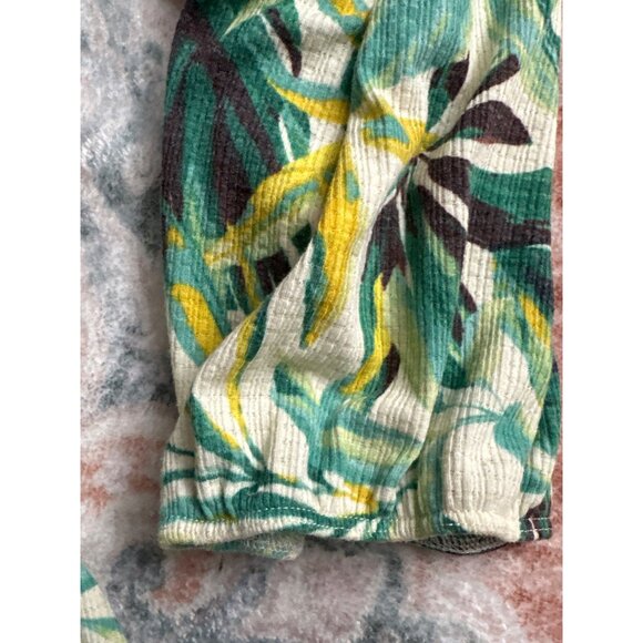 Torrid Textured Knit Surplice Puff Sleeve Babydoll Top Green Tropical Womens 5X - Picture 14 of 15